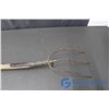Image 9 : 3 and 5 Pronged Pitch Fork