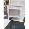 Image 2 : White Wash Stand