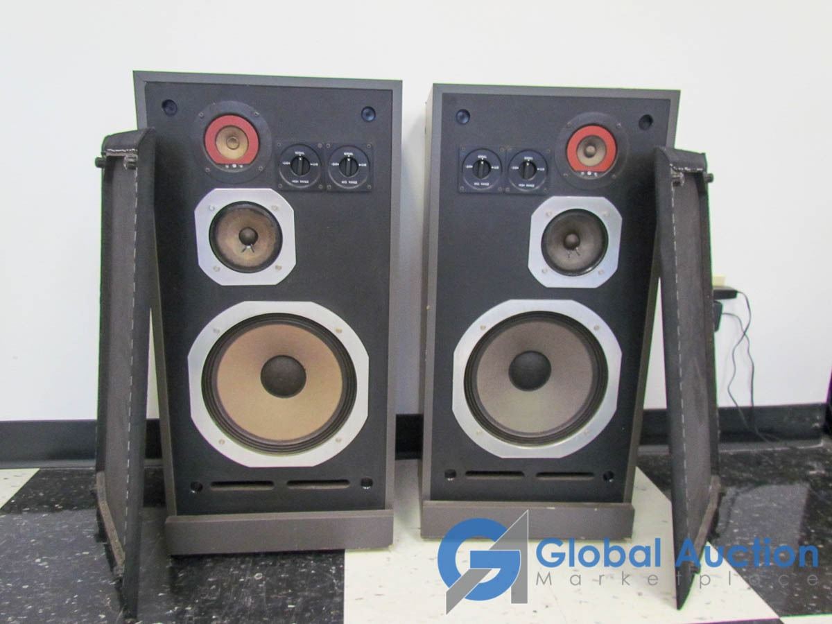 vintage sanyo floor speakers