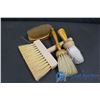 Image 1 : (4) Assorted Vintage Brushes