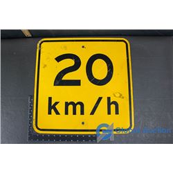 Metal "20 km/h" Sign