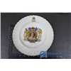 Image 2 : Queen Elizabeth II Book, 1953 Coronation Plate, Queen Collectors Plate