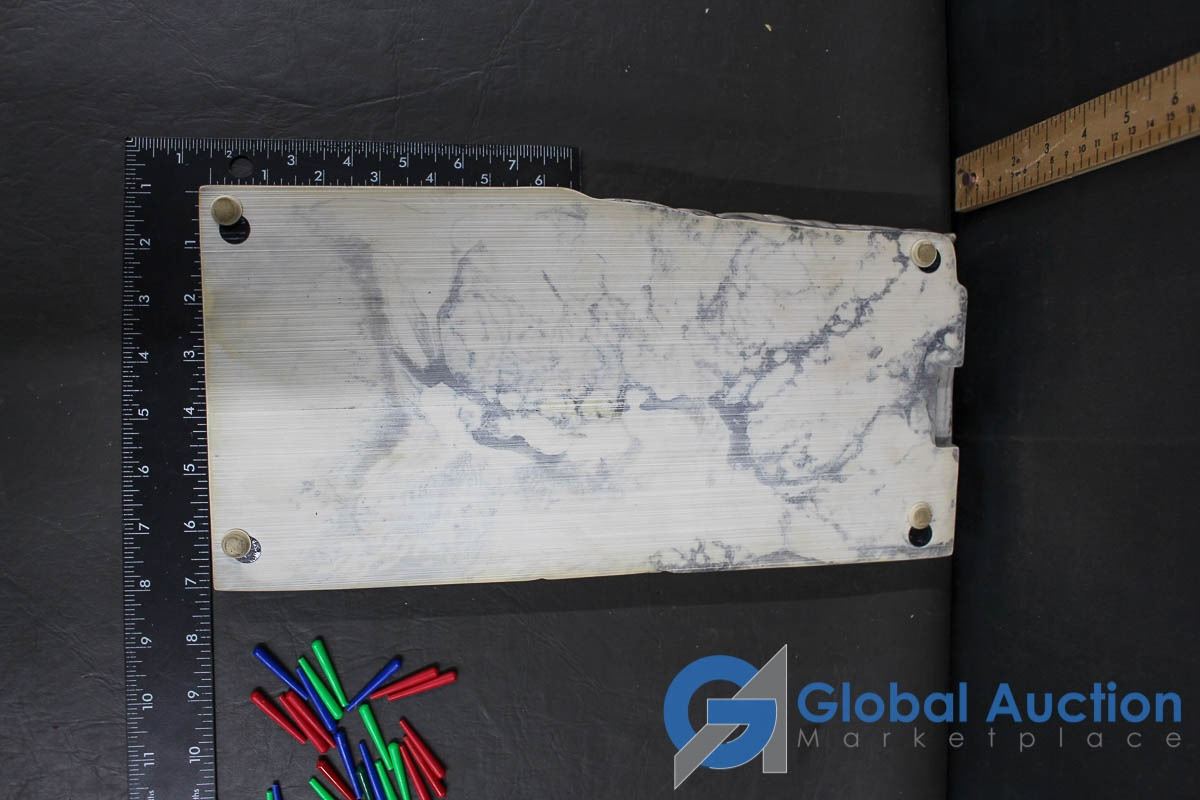 Marble Cribbage Board & Pegs