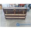 Image 2 : Wood/Tin Trunk