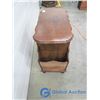 Image 4 : Vintage Wooden Magazine Stand