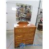 Image 2 : Mid Century 3-Drawer Dresser w/Mirror