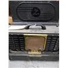 Image 2 : Radio
