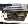 Image 1 : Radio