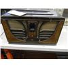 Image 2 : Radio