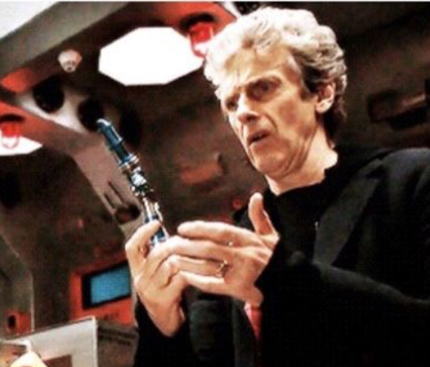 Doctor Who 2005 Peter Capaldi Sonic Screwdriver Season 10 doctor-who-2005-peter-capaldi-sonic-screwdriver-season-10