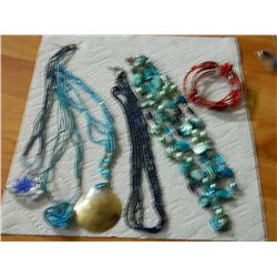 BAG OF ASSORTED JEWELRY - BEADED - 5 NECKEACES & 1 BRACELET