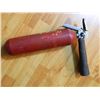 Image 4 : VINTAGE FIRE EXTINGUISHER - RANDOLPH 2"