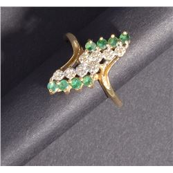 14KT GOLD DIAMOND & EMERALD  LADIES RING