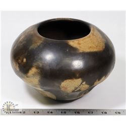 60) MARY BORGSTROM 1968 FANCY STONE POLISHED POT