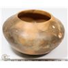 Image 1 : 16) MARY BORGSTROM SIGNED STONE POLISHED JAR,