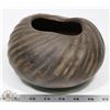 Image 1 : 70) MARY BORGSTROM BROWN GLAZED FANCY TURNED