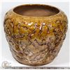 Image 1 : 11) 1966 MARY BORGSTROM WARM GOLDEN GLOSS GLAZE