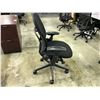 Image 3 : BLACK STEELCASE LEAP FULLY ADJUSTABLE TASK CHAIR