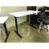 Image 2 : WHITE 5' HEIGHT ADJUSTABLE MULTI-TABLE