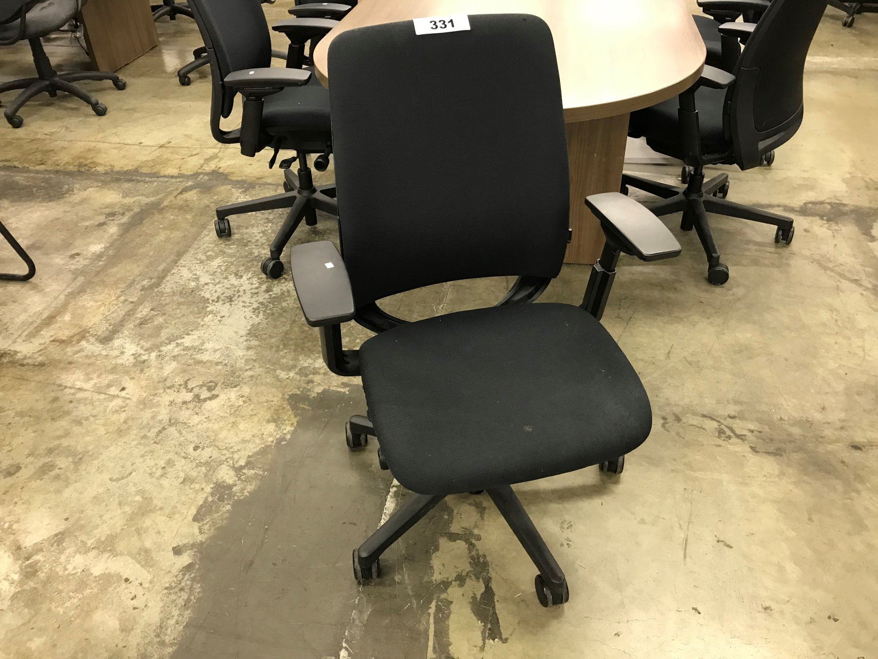 STEELCASE AMIA BLACK FULLY ADJUSTABLE MULTILEVER ERGONOMIC TASK CHAIR