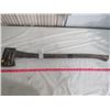 Image 1 : UNIQUE VINTAGE SPLITTING AXE (WOOD HANDLE)