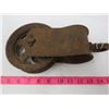 Image 3 : LOT OF 2 PULLEYS
