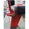 Image 5 : CASE TRACTOR SEAT AND BASE