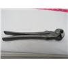 Image 2 : LOT OF 2 FORGING TOOLS (NIPPERS)