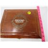 Image 3 : 2 PERDOMO CIGAR BOXES (1-10TH ANNIVERSARY CUBAN CRIOLLO & 1 PERDOMO PATRIACH)