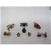 Image 4 : LOT OF VINTAGE COSTUME JEWELERY AND WATCH (3 PAIR OF BROOCHES WITH EARRINGS) *3 PAIR OF EARRINGS