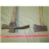 Image 2 : VINTAGE GRUB HOE AND AXE (WOODEN HANDLES)