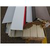 Image 1 : BUNDLE OF SIDING AND SOFFET