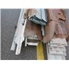 Image 1 : ASSORTED SIDING