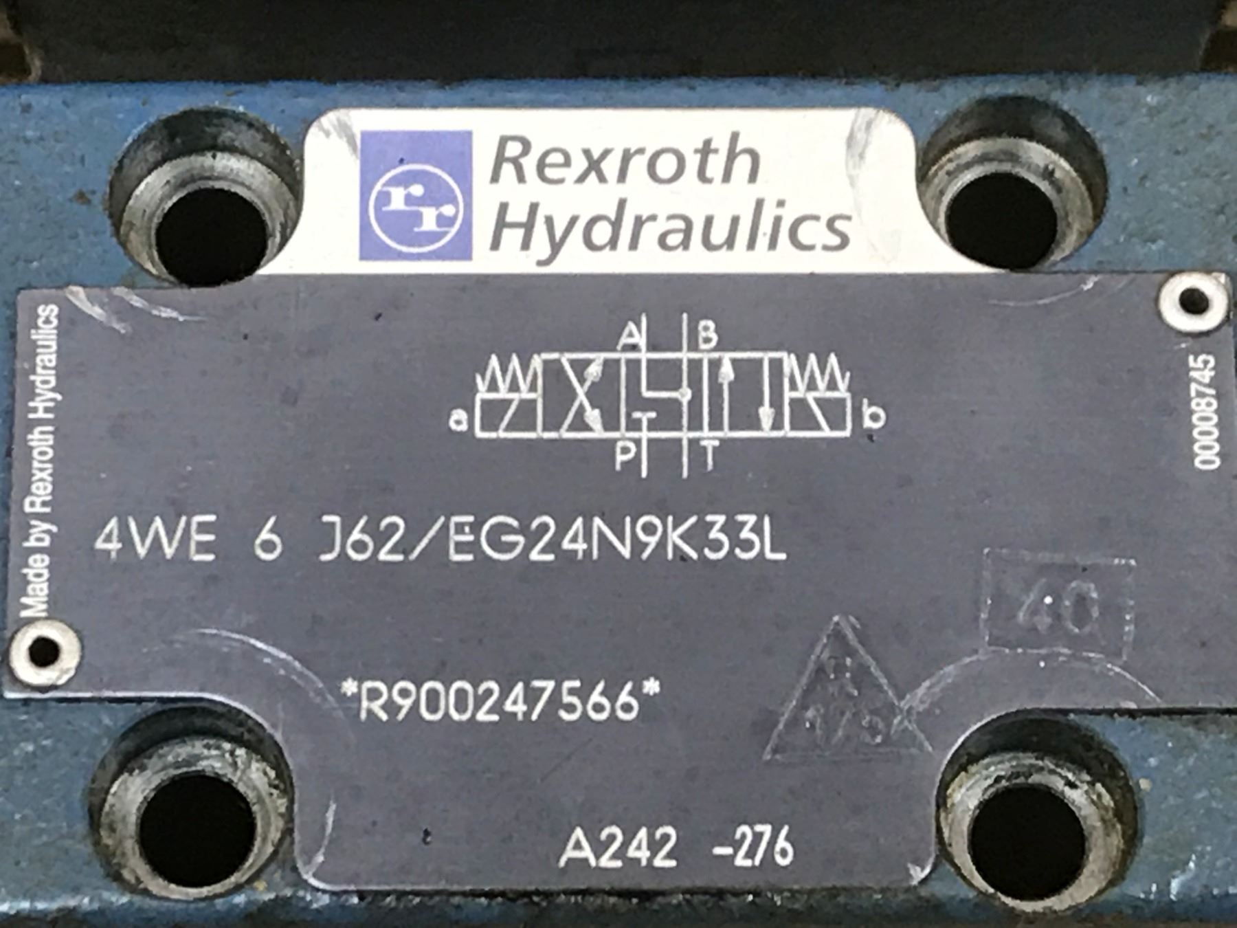 (3) REXROTH 4WE 6 J62/EG24N9K33L HYDRAULIC VALVE - BTM Industrial