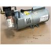 Image 2 : GE MOTORS ROTARY VANE VACUUM PUMP 5KC49NN0194AX