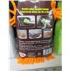 Image 2 : 2 New Spic & Span 360 deg Dusters & Microfiber Chenille Sponge
