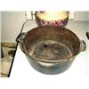 Image 1 : DUTCH OVEN - RUSTY  BOTTOM