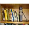 Image 1 : LOT BOOKS -