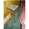 Image 1 : SMALL SIDE TABLE
