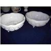 Image 1 : MILK GLASS BOWLS