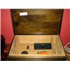 Image 1 : WOODEN HUMIDOR