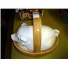 Image 1 : PIG IN A BASKET COOKIE JAR - CHIPPED