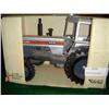 Image 1 : WHITE FARM EQUIPMENT FIELD BOSS TRACTOR REPLICA