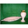 Image 1 : PINK LIGHTER & LEAF SHAPED ASHTRAY