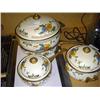 Image 1 : 4 PC. DECORATIVE POTS & PANS