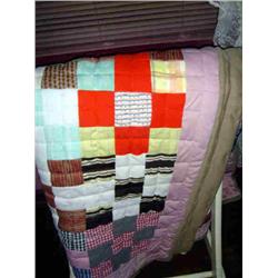 MULTICOLOR QUILT