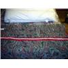Image 1 : GREEN & RED FLORAL BED SPREAD