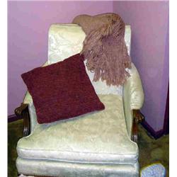 WHITE CHAIR W/ CLAW FEET