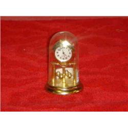 SMALL QUARTZ ANNIVERSARY CLOCK PLASTIC DOME BROKE