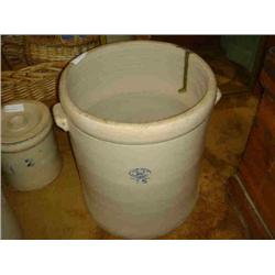#15 LOVE FIELD POTTERY CROCK POT